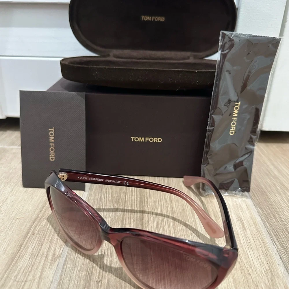 Tom Ford Women's Rose Sunglasses TF2311 - Picture 8 of 9